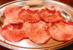 ブログ |焼肉ホルモンぎゅうた姫路本店 10 上塩タン|焼肉ホルモンぎゅうた姫路本店の人気メニュー
